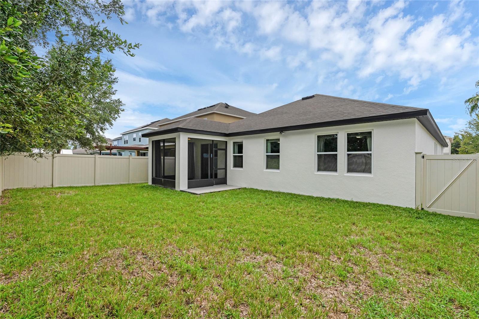 1126 WHITEWATER BAY DR, GROVELAND, FL, 34736