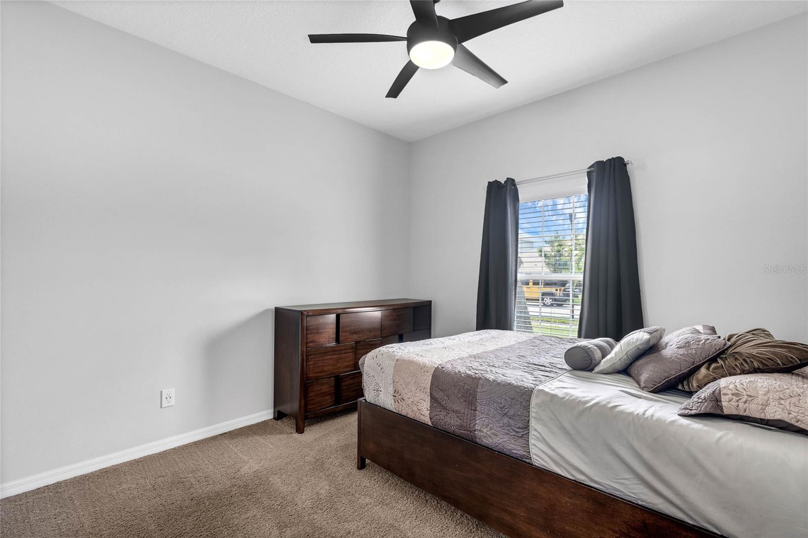 1126 WHITEWATER BAY DR, GROVELAND, FL, 34736