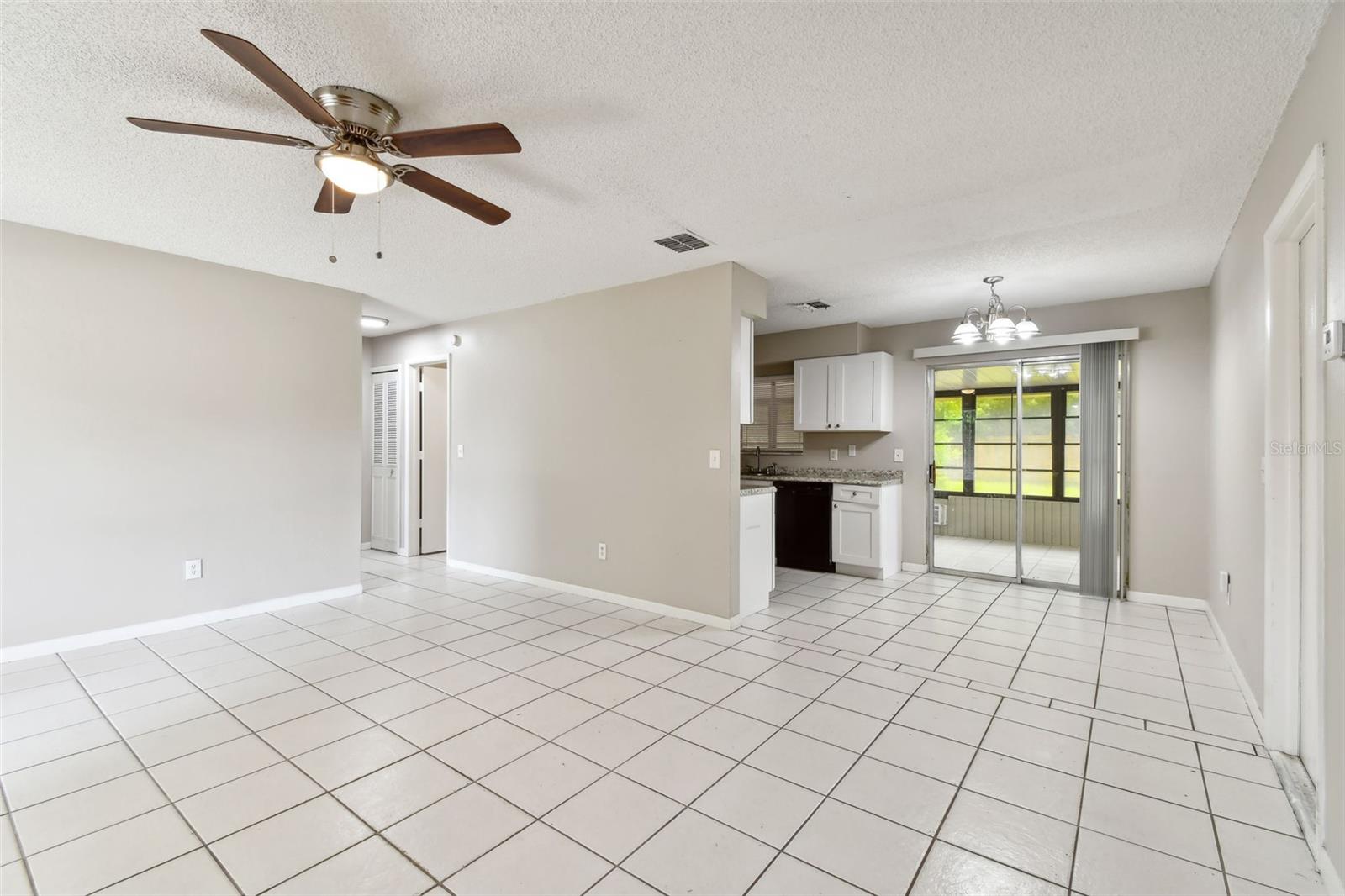 1389 RURAL HALL ST, DELTONA, FL, 32725