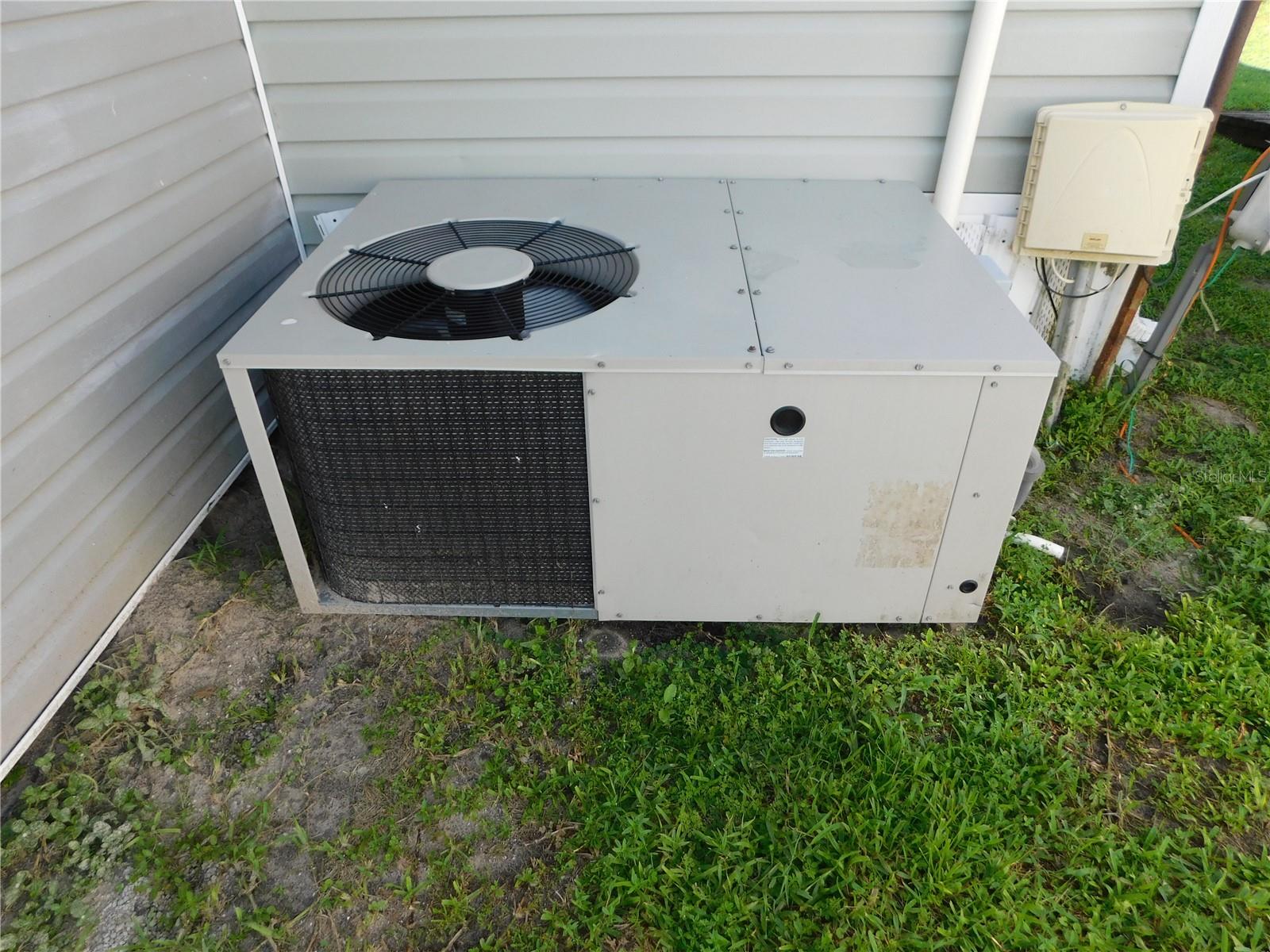 37303 8TH AVE, ZEPHYRHILLS, FL, 33542