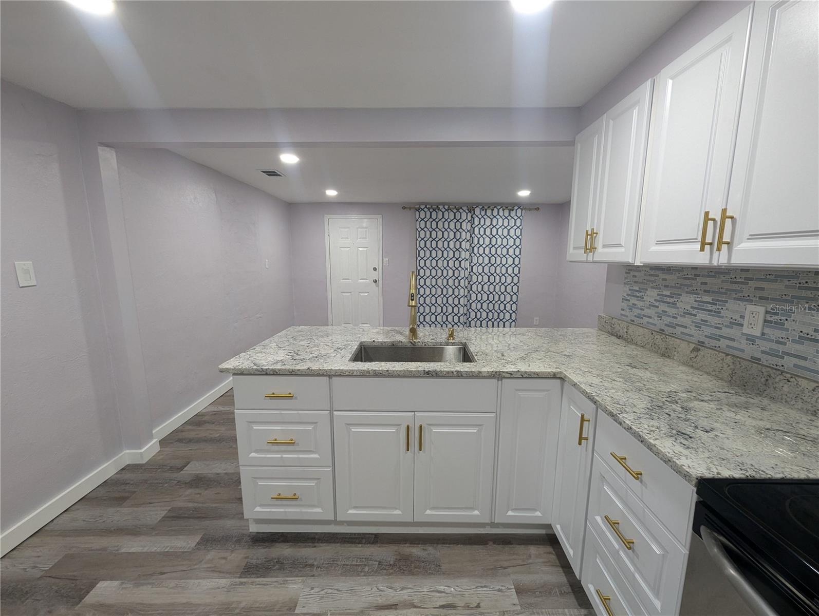 1028 E 93RD AVE #A, TAMPA, FL, 33612