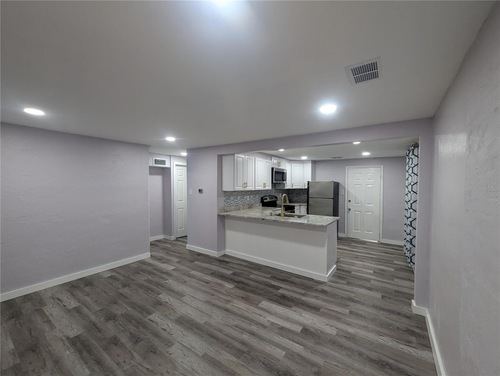 1028 E 93RD AVE #A, TAMPA, FL, 33612