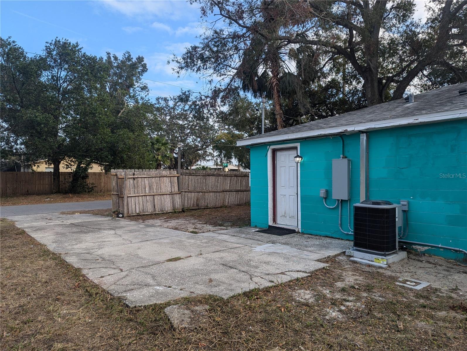 1028 E 93RD AVE #A, TAMPA, FL, 33612