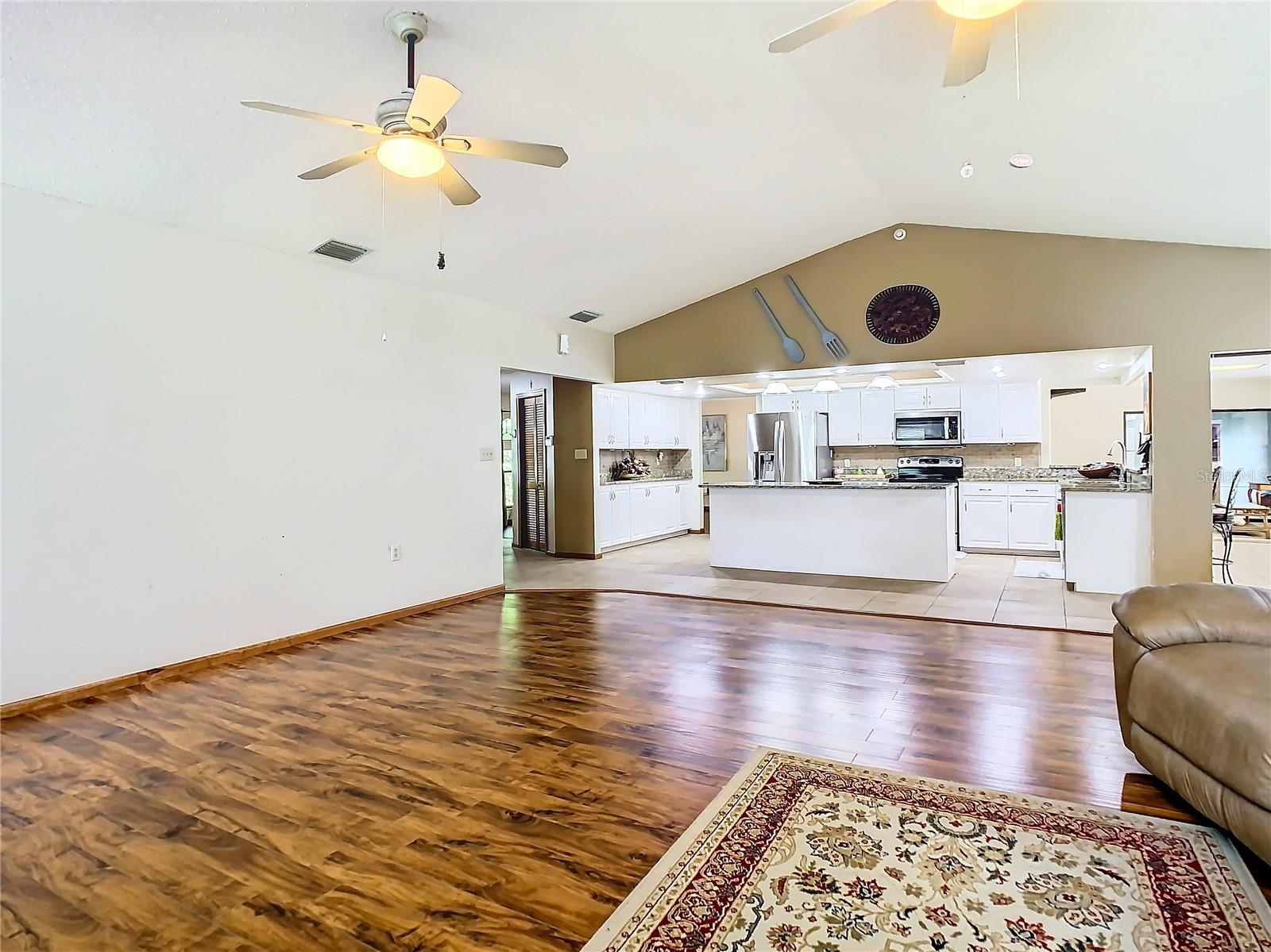 3015 FOREST CLUB DR, PLANT CITY, FL, 33566