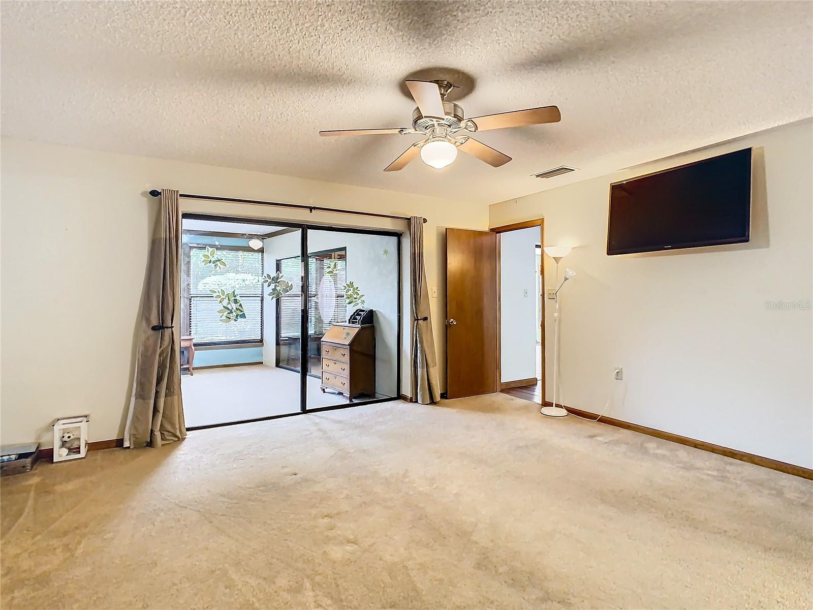3015 FOREST CLUB DR, PLANT CITY, FL, 33566
