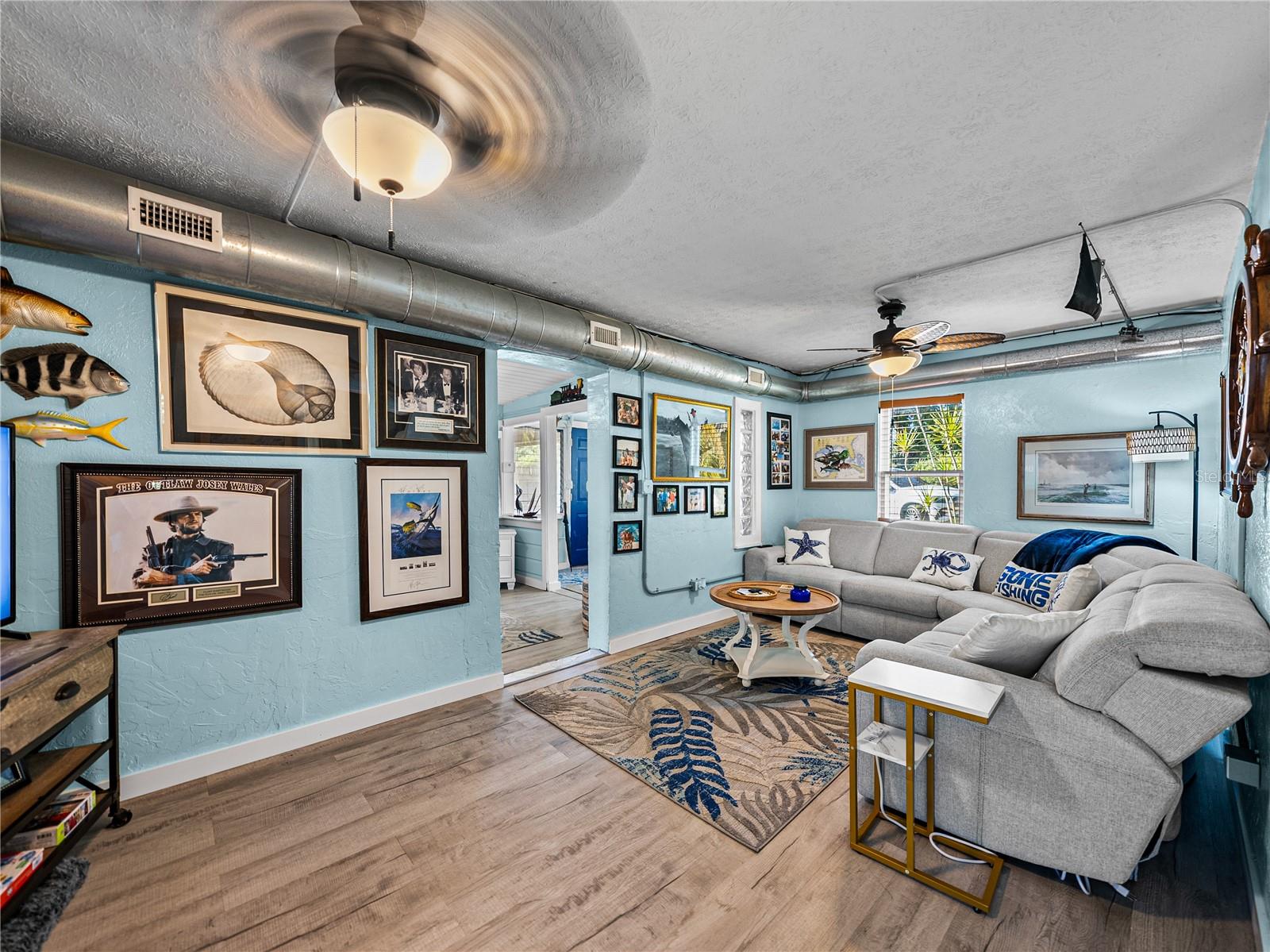1422 BAYSHORE RD, RUSKIN, FL, 33570