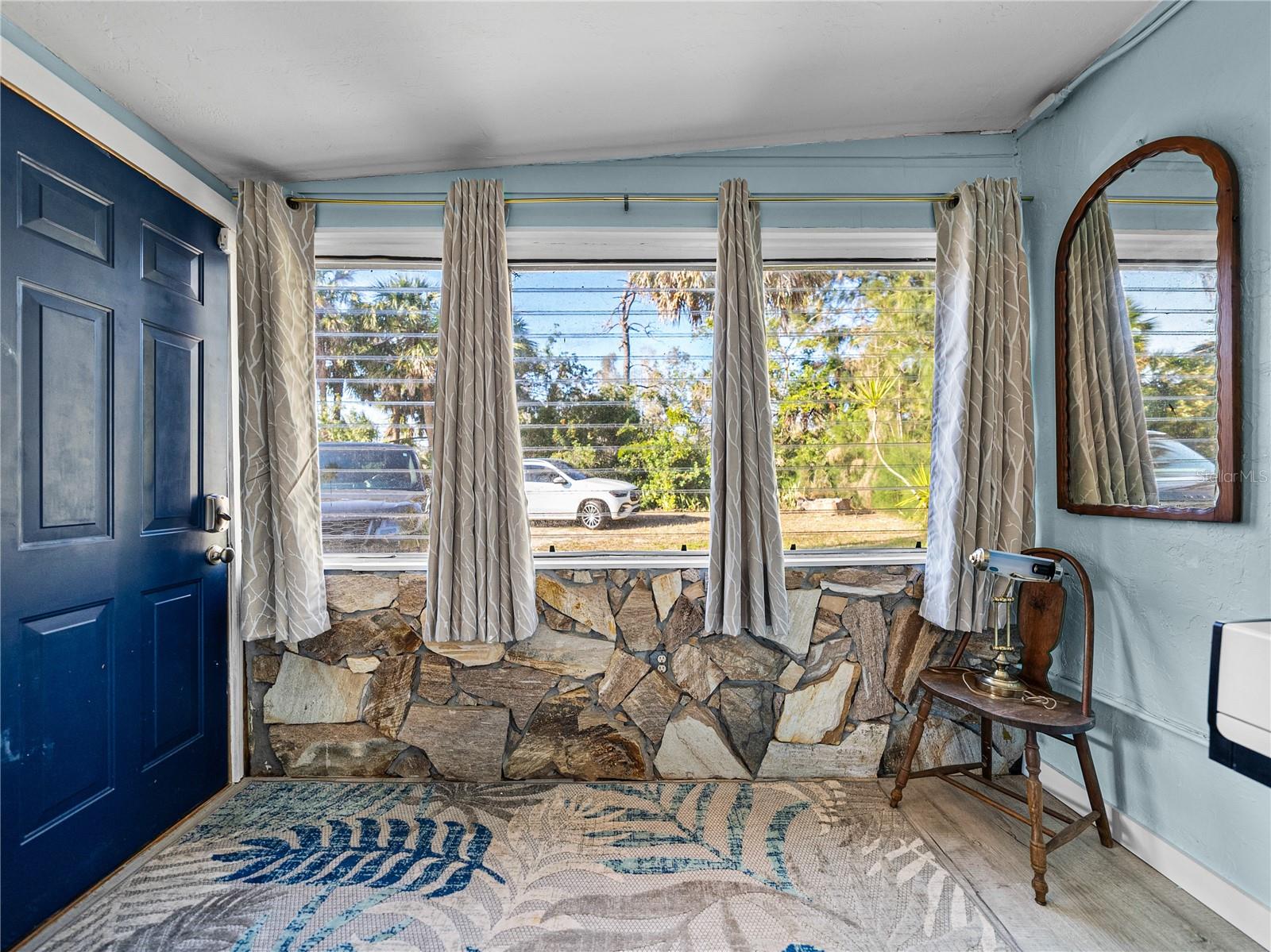 1422 BAYSHORE RD, RUSKIN, FL, 33570