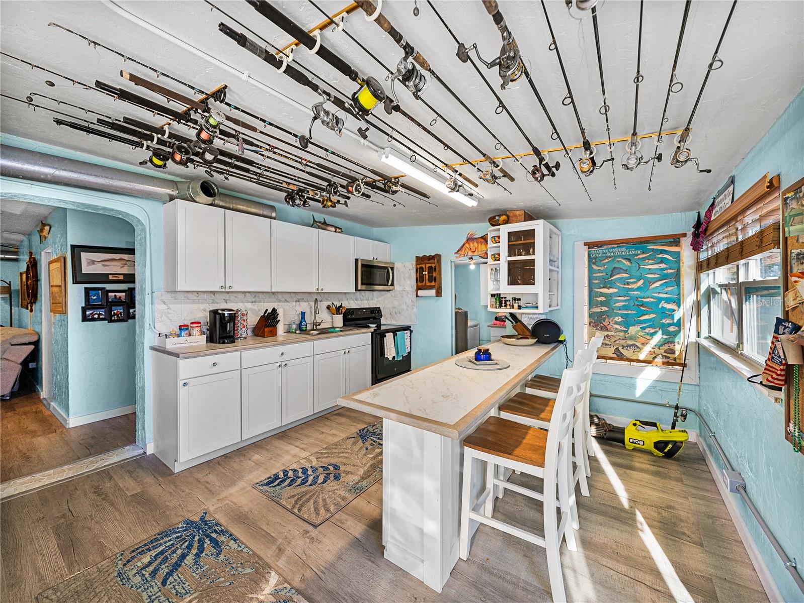 1422 BAYSHORE RD, RUSKIN, FL, 33570