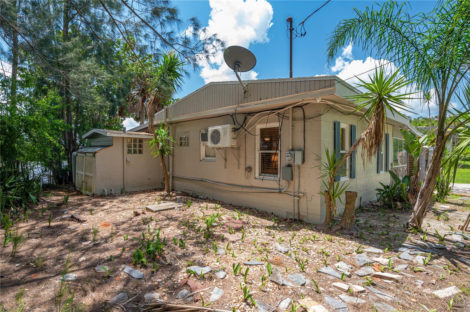 1422 BAYSHORE RD, RUSKIN, FL, 33570