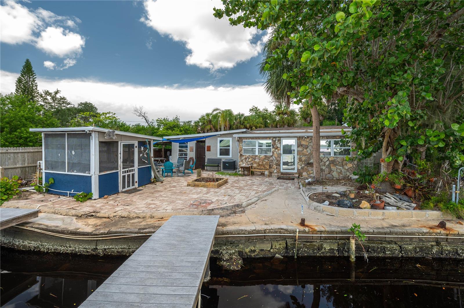 1422 BAYSHORE RD, RUSKIN, FL, 33570