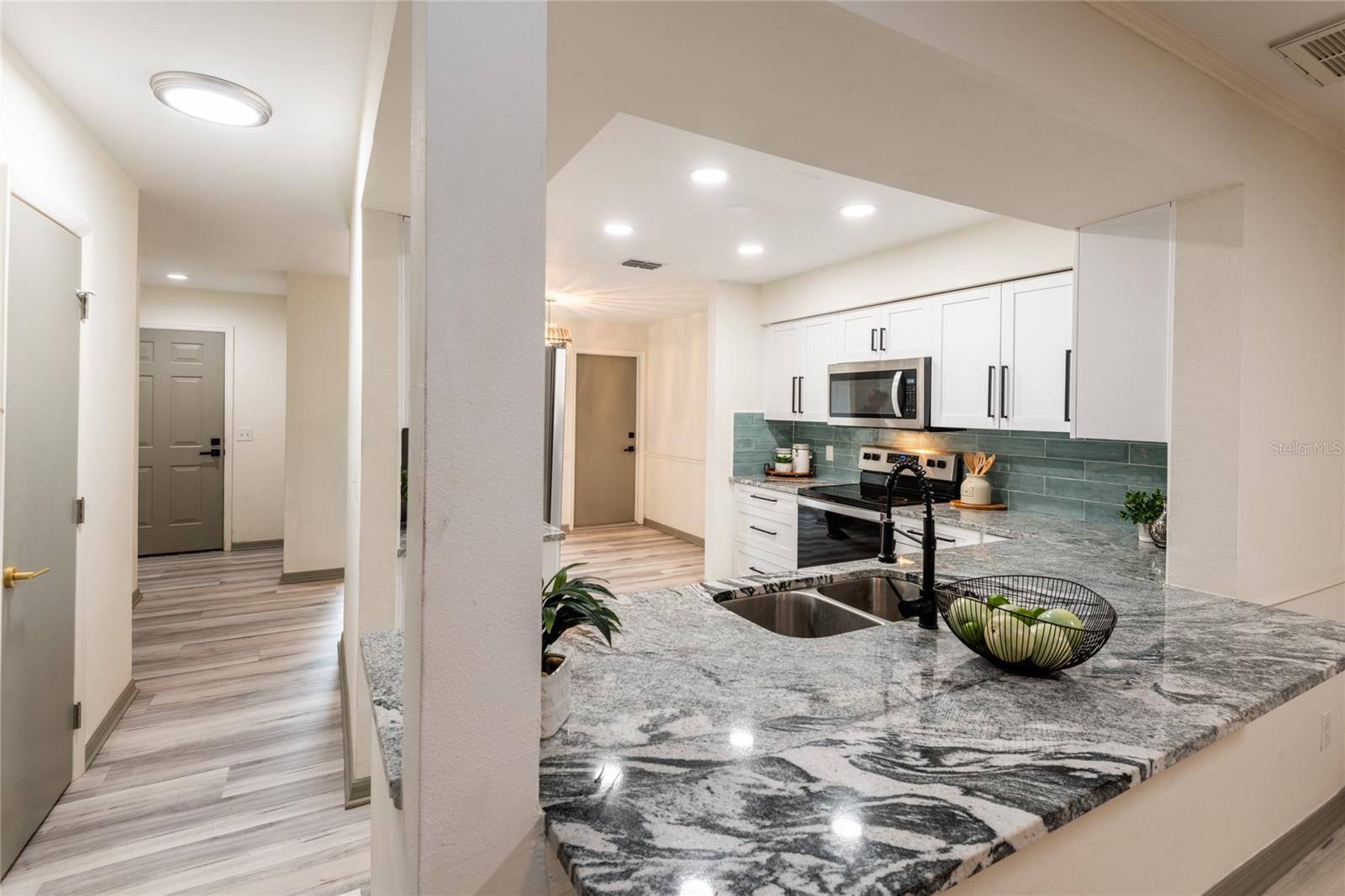 14028 NOTREVILLE WAY, TAMPA, FL, 33624