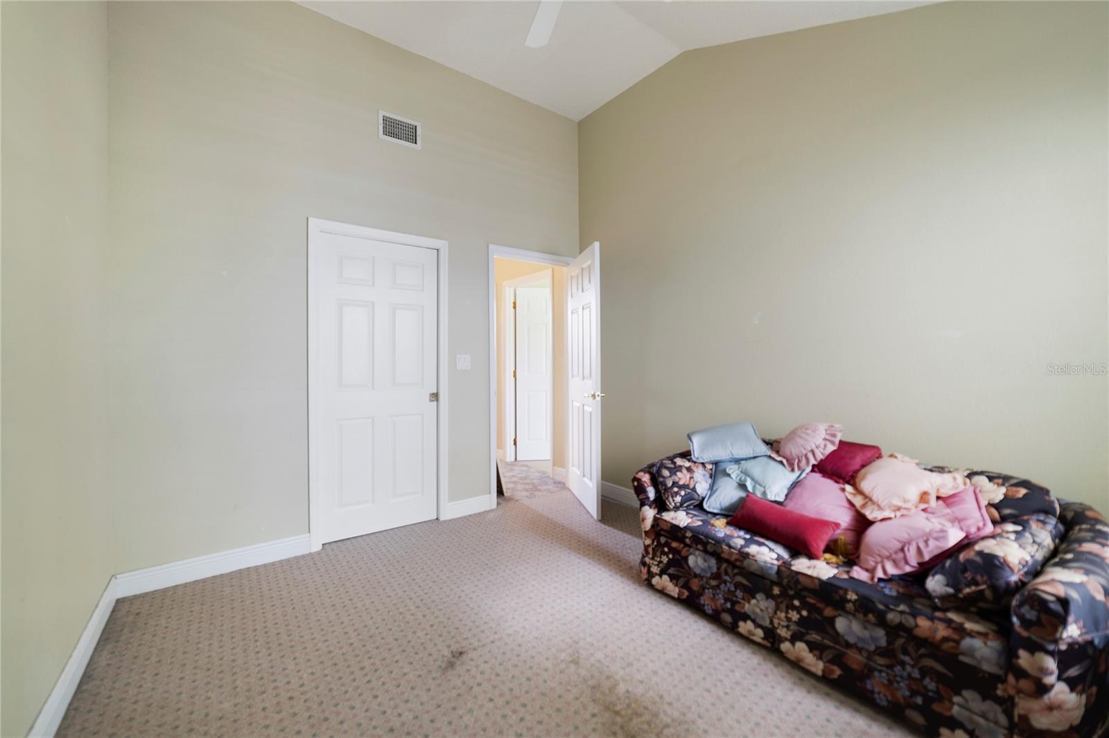 910 CYPRESS AVE, SAINT CLOUD, FL, 34769