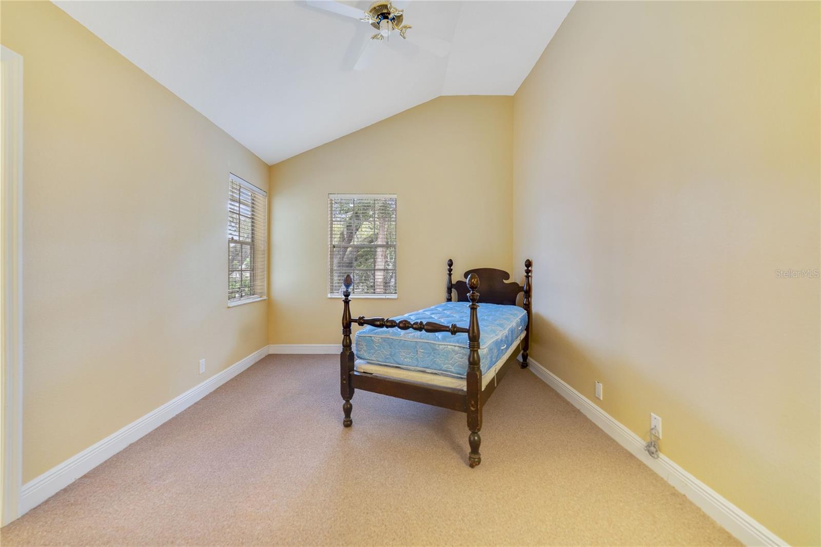 910 CYPRESS AVE, SAINT CLOUD, FL, 34769
