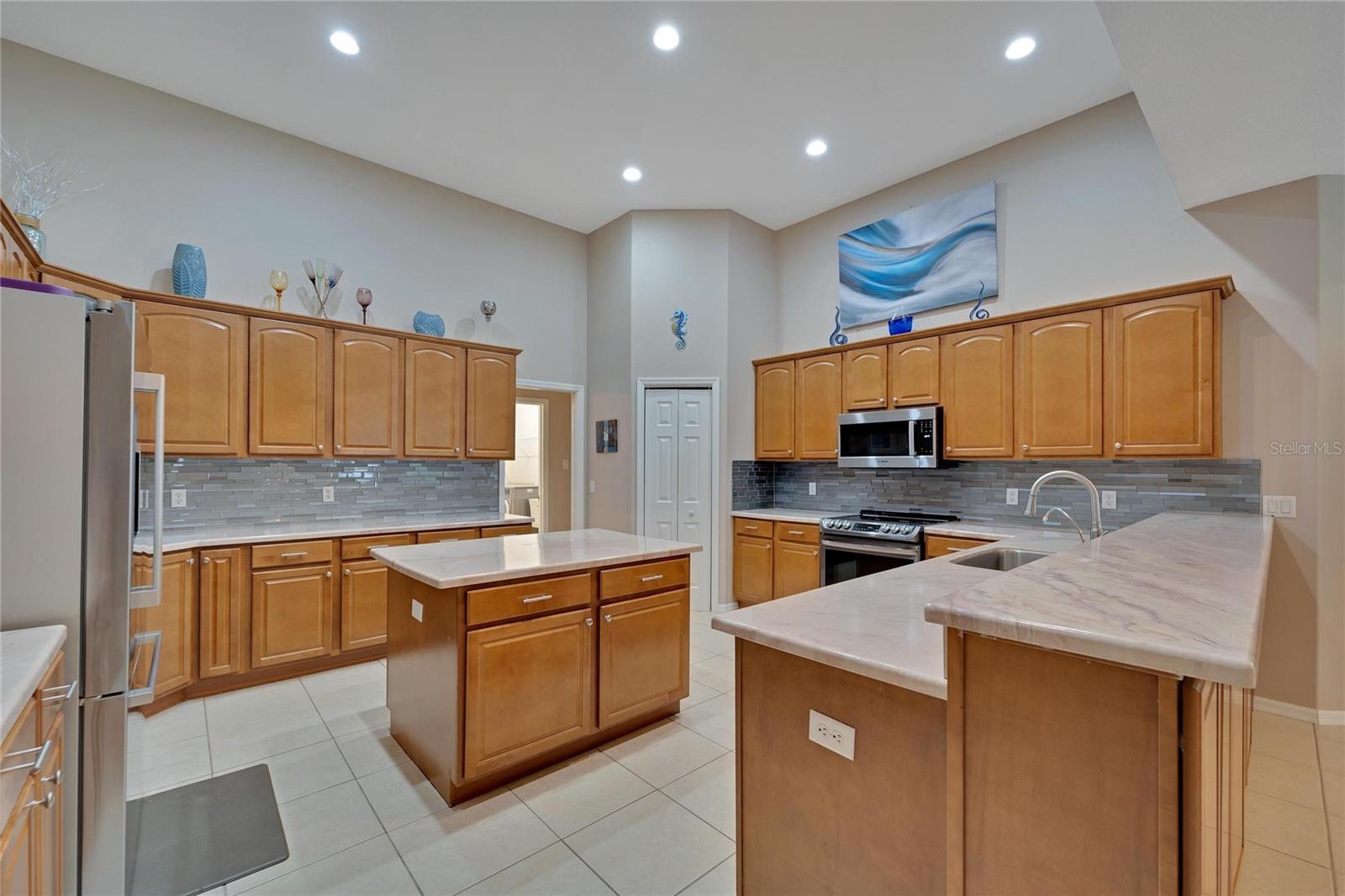 4060 S KENVERA LOOP, INVERNESS, FL, 34450