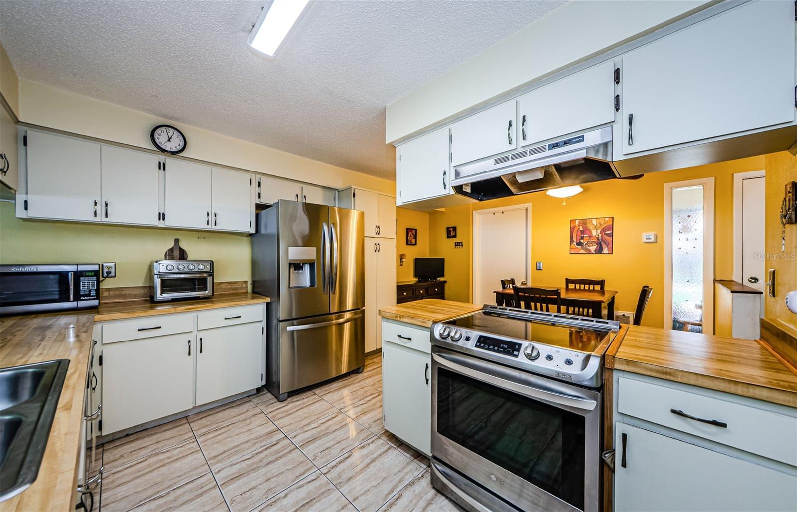 2014 MONTEGO CT, OLDSMAR, FL, 34677