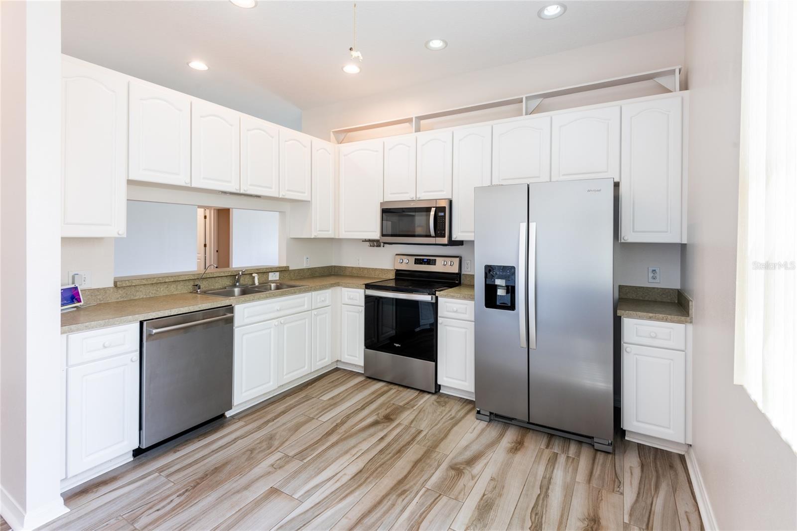 10817 AUSTRALIAN PINE DR, RIVERVIEW, FL, 33579
