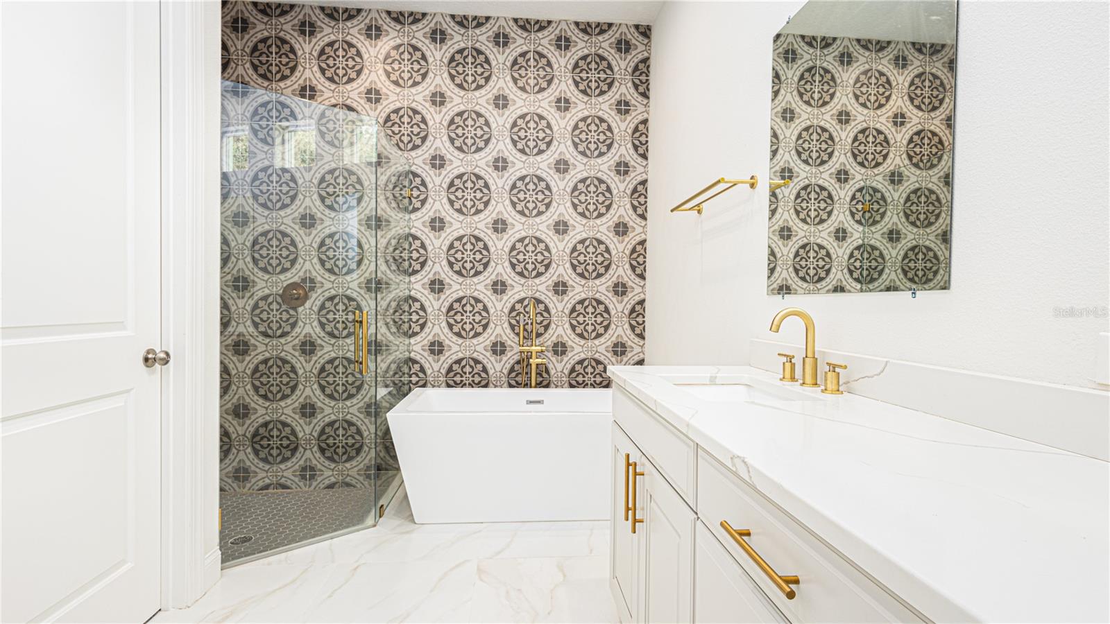 32801 ESTATE GARDEN DR, WESLEY CHAPEL, FL, 33545