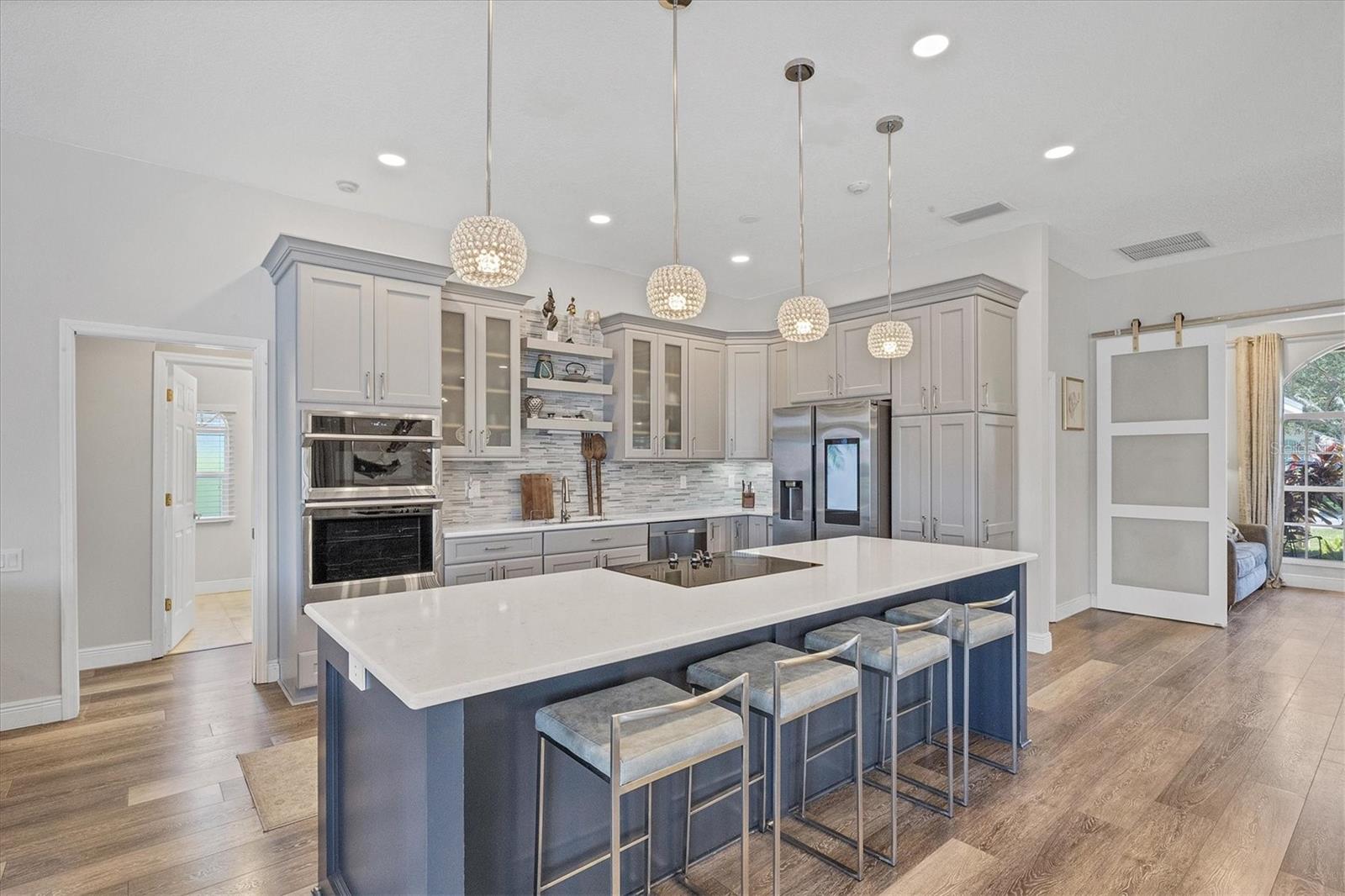 5857 CARRIAGE DR, SARASOTA, FL, 34243