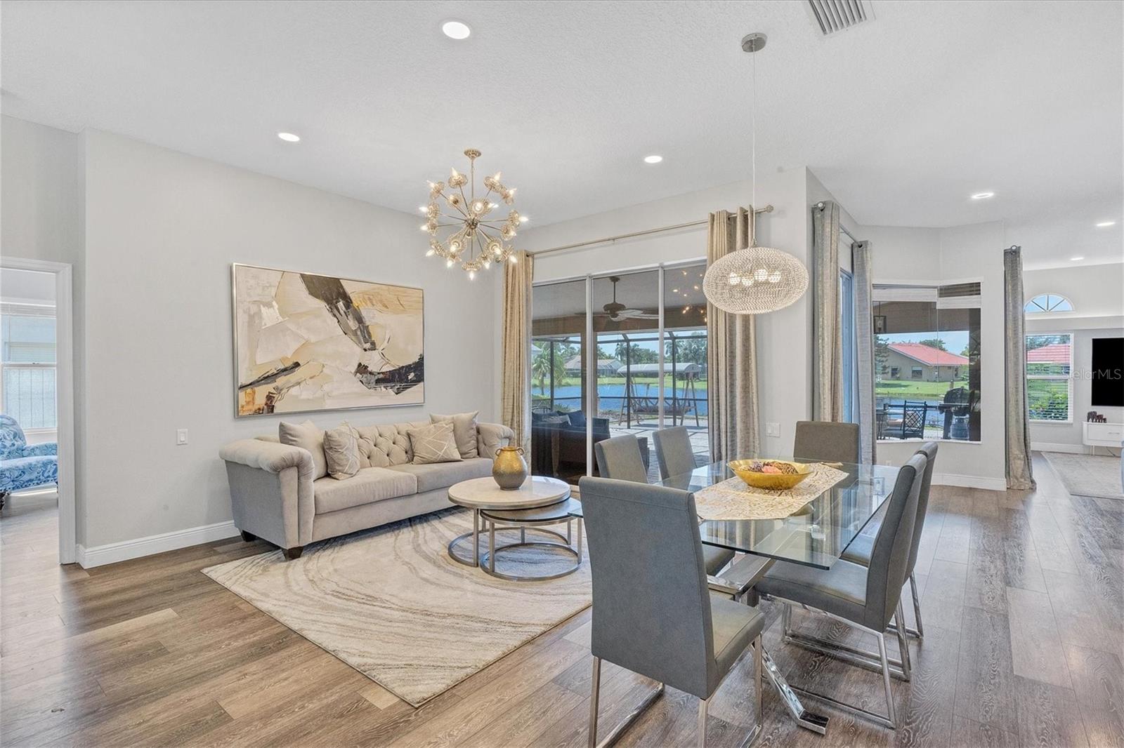 5857 CARRIAGE DR, SARASOTA, FL, 34243