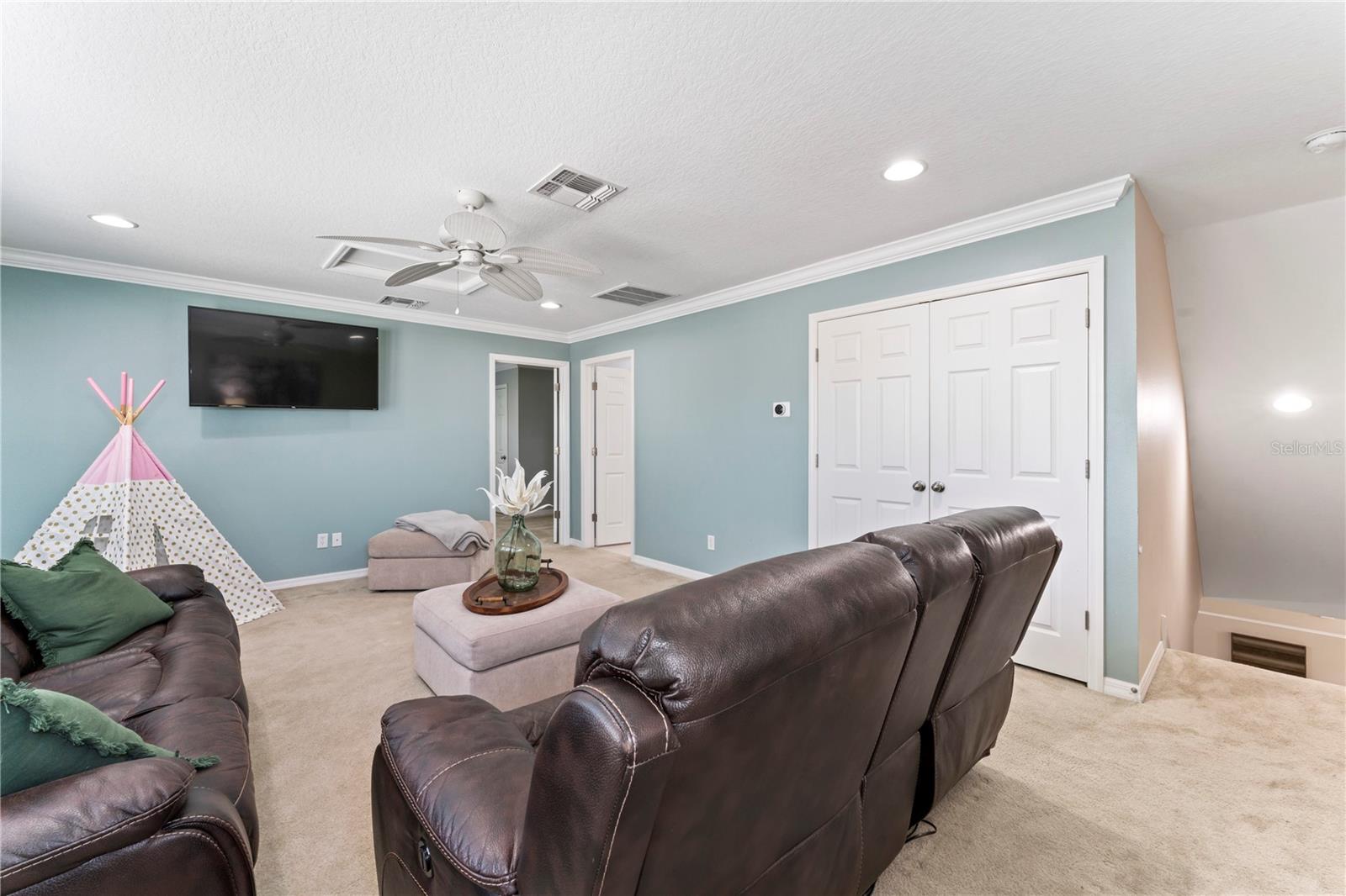 8446 BLUEVINE SKY DR, LAND O LAKES, FL, 34637