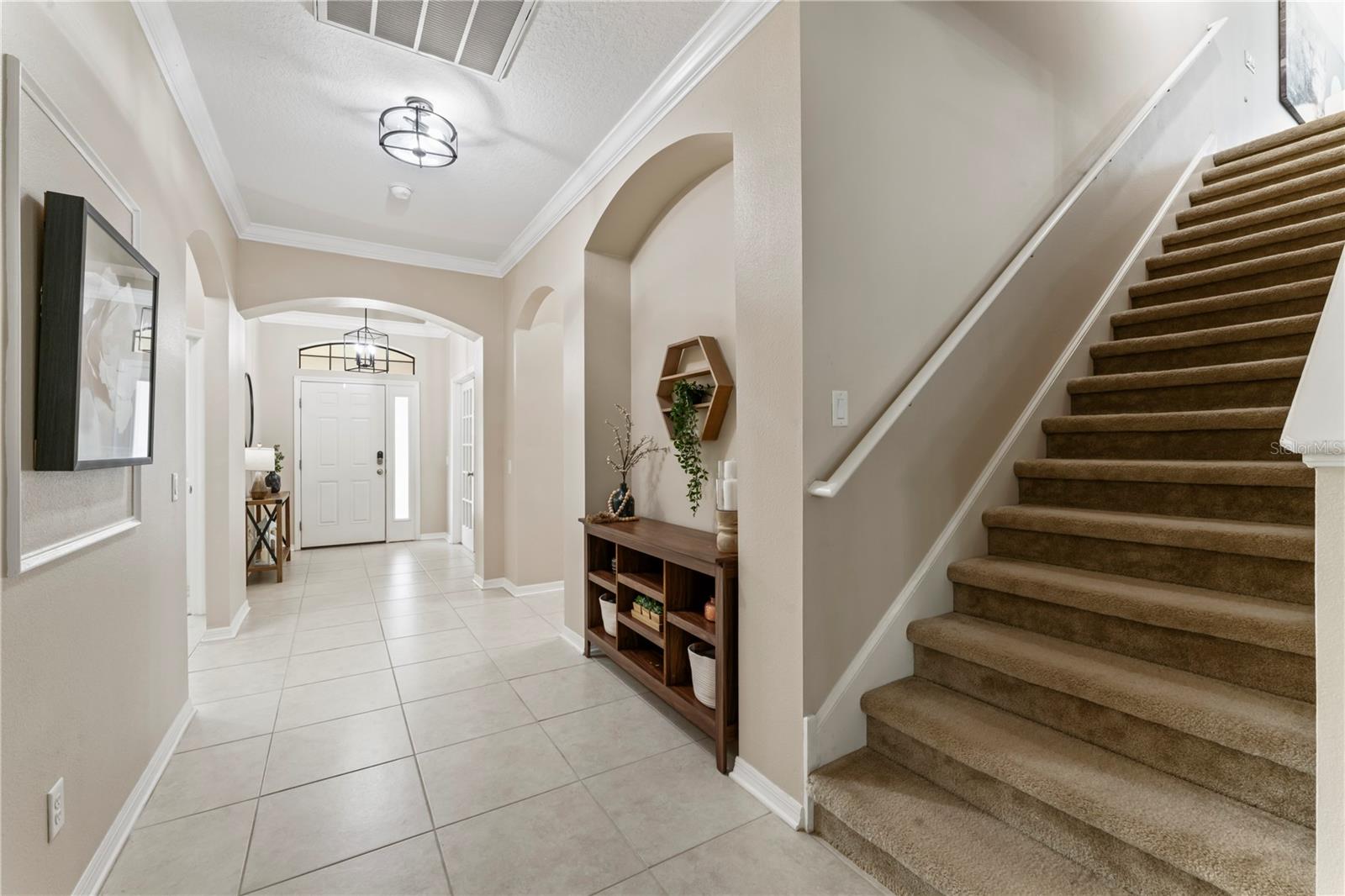 8446 BLUEVINE SKY DR, LAND O LAKES, FL, 34637