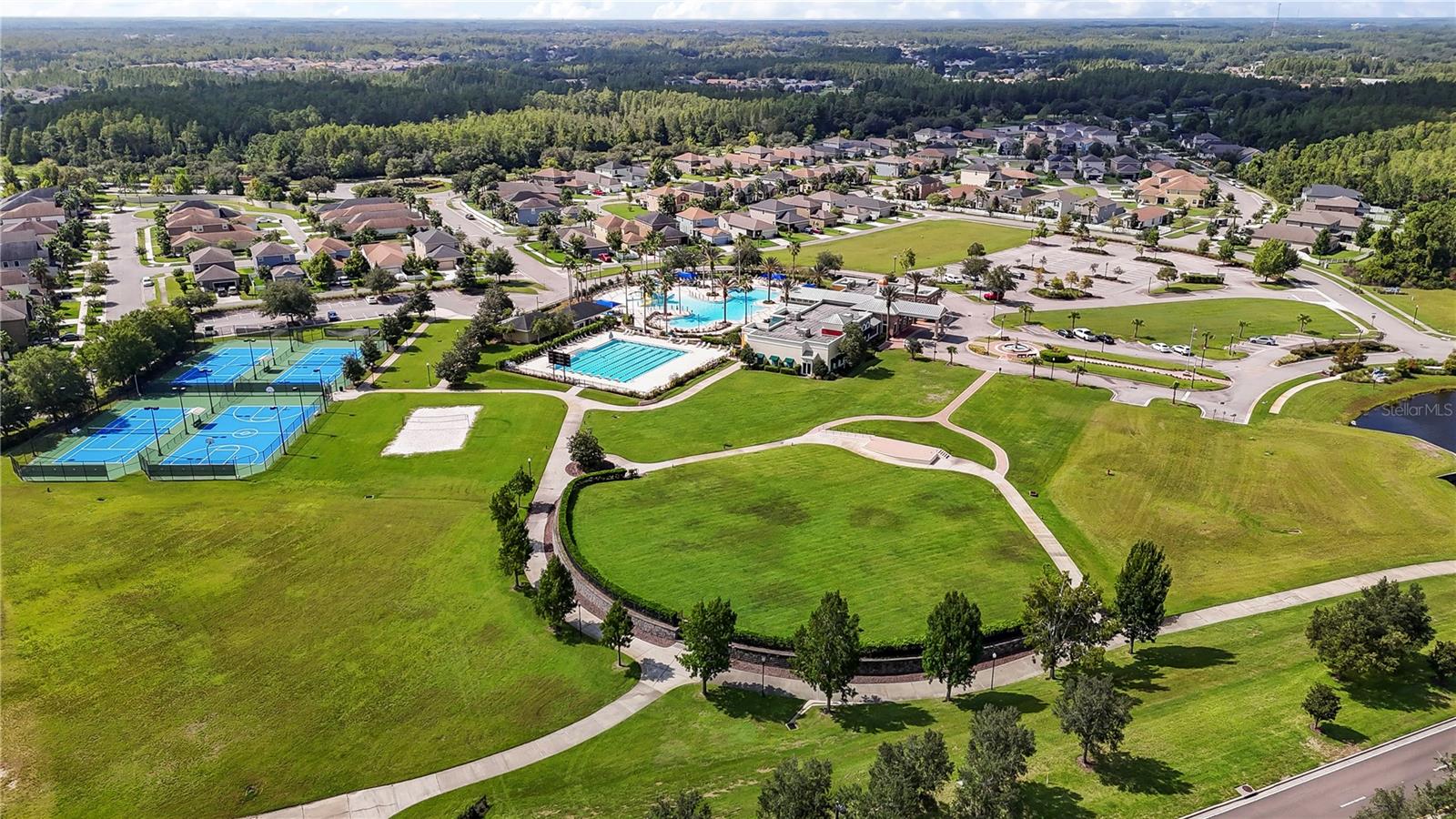 8446 BLUEVINE SKY DR, LAND O LAKES, FL, 34637