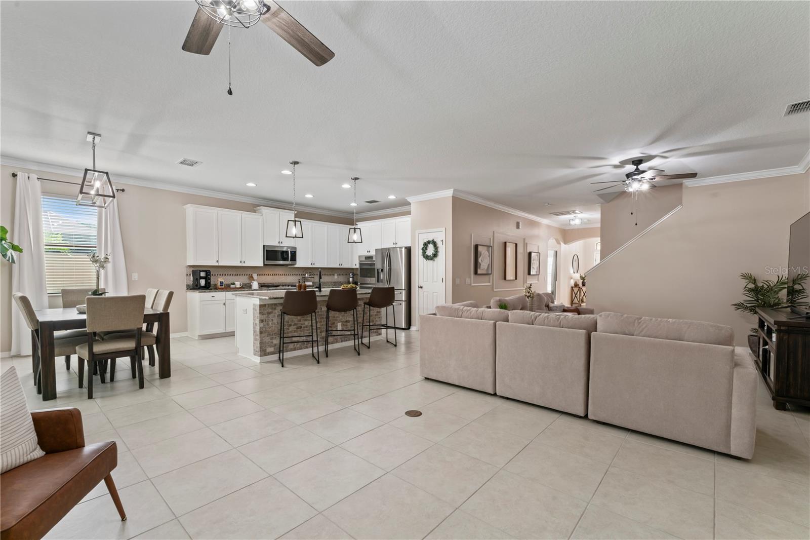 8446 BLUEVINE SKY DR, LAND O LAKES, FL, 34637