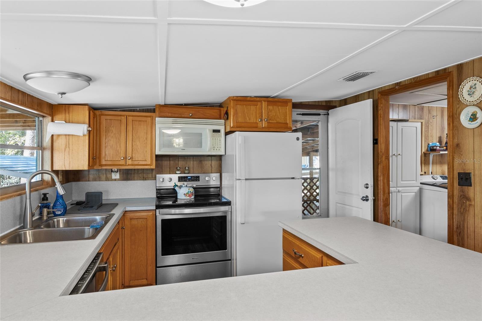 106 SW MONUMENT LN, FORT WHITE, FL, 32038