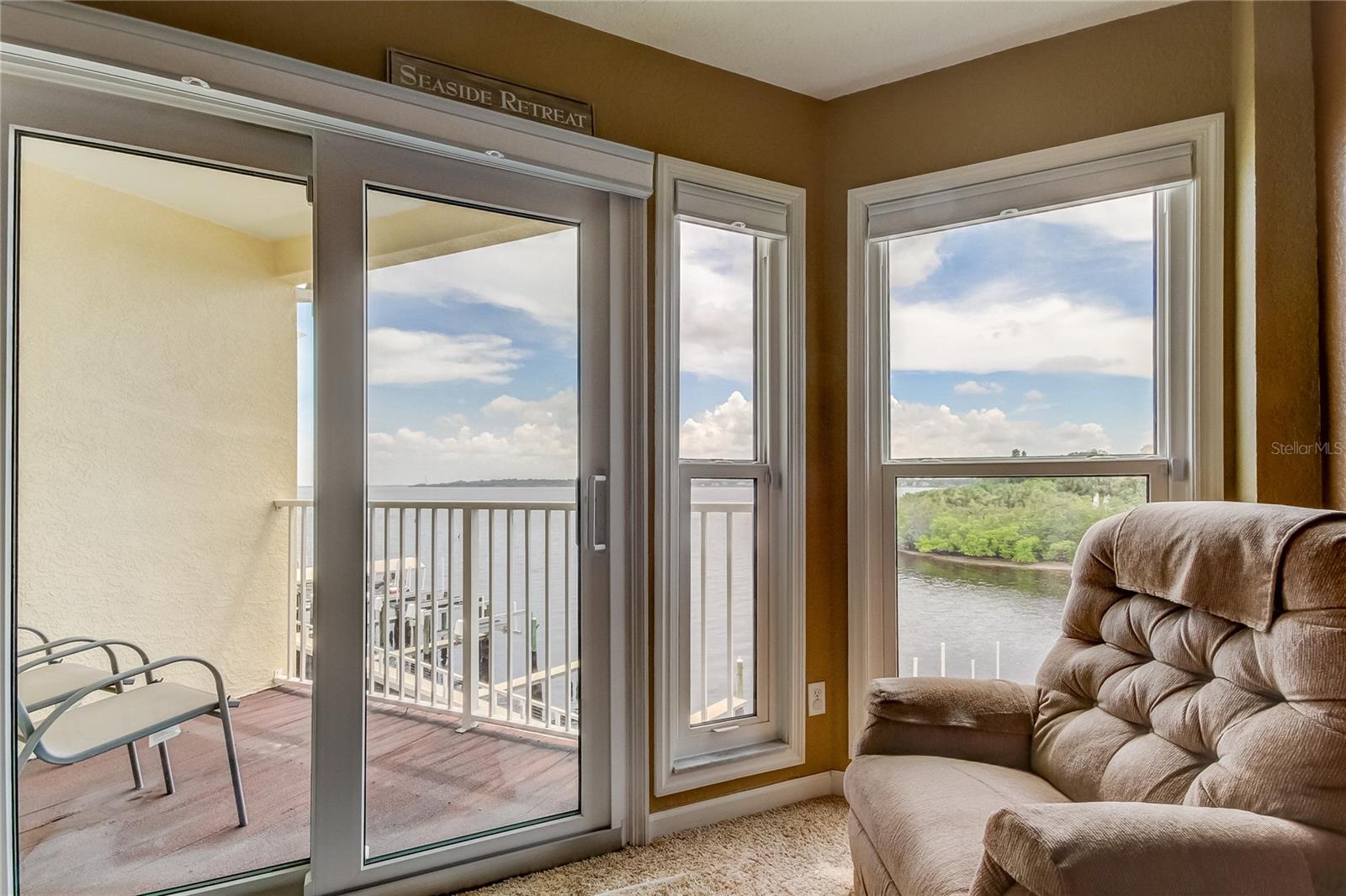163 BRENT CIR, OLDSMAR, FL, 34677