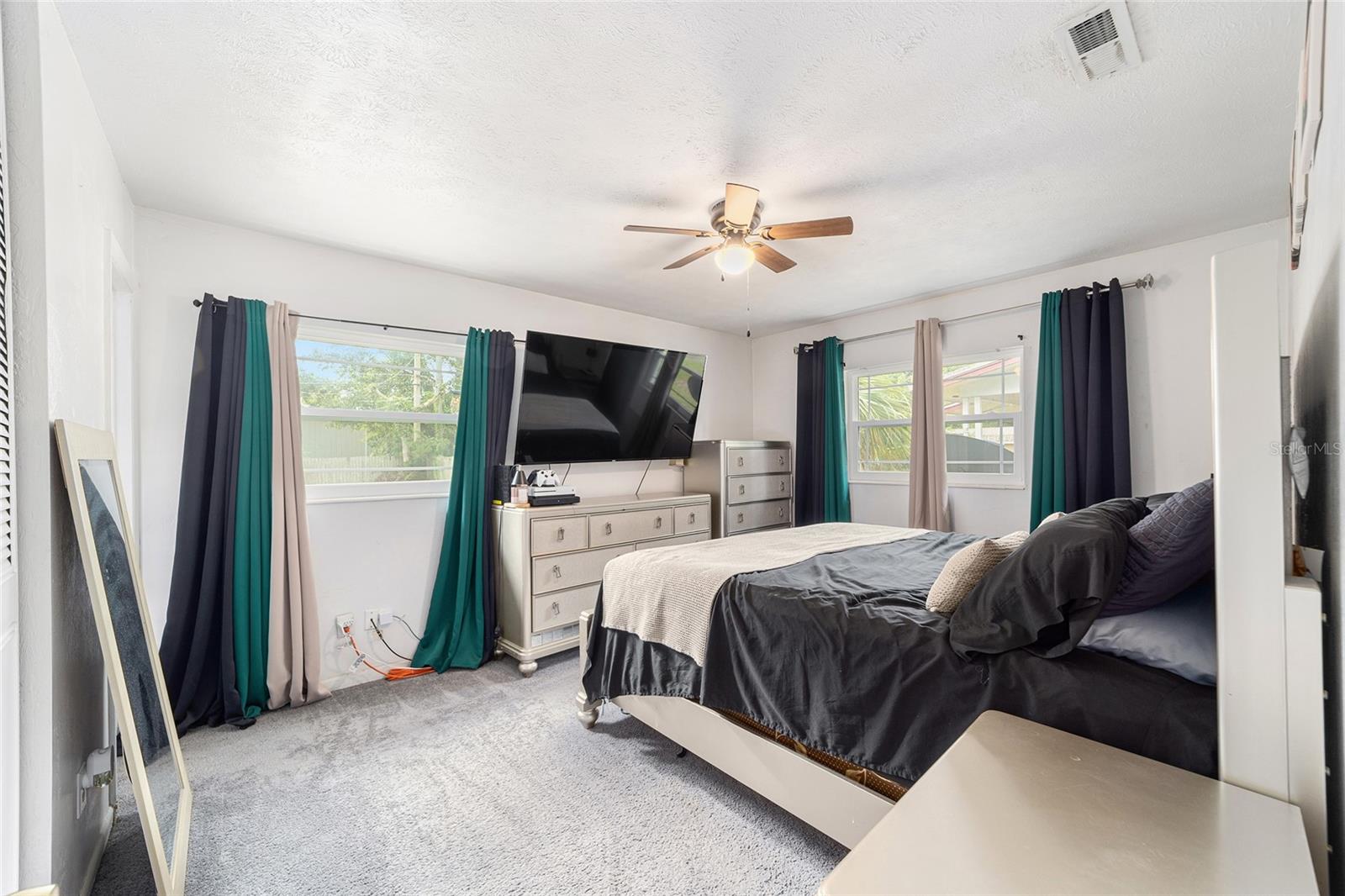 2917 NE 19TH ST, GAINESVILLE, FL, 32609