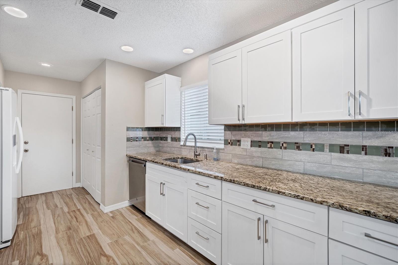 2222 MAYFIELD PALMS LN #322, SUN CITY CENTER, FL, 33573