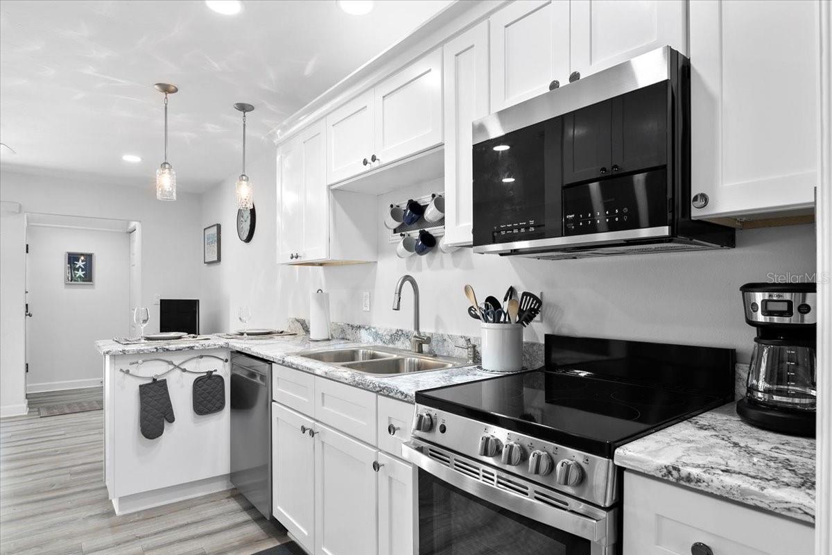 3531 LONGMEADOW #16, SARASOTA, FL, 34235