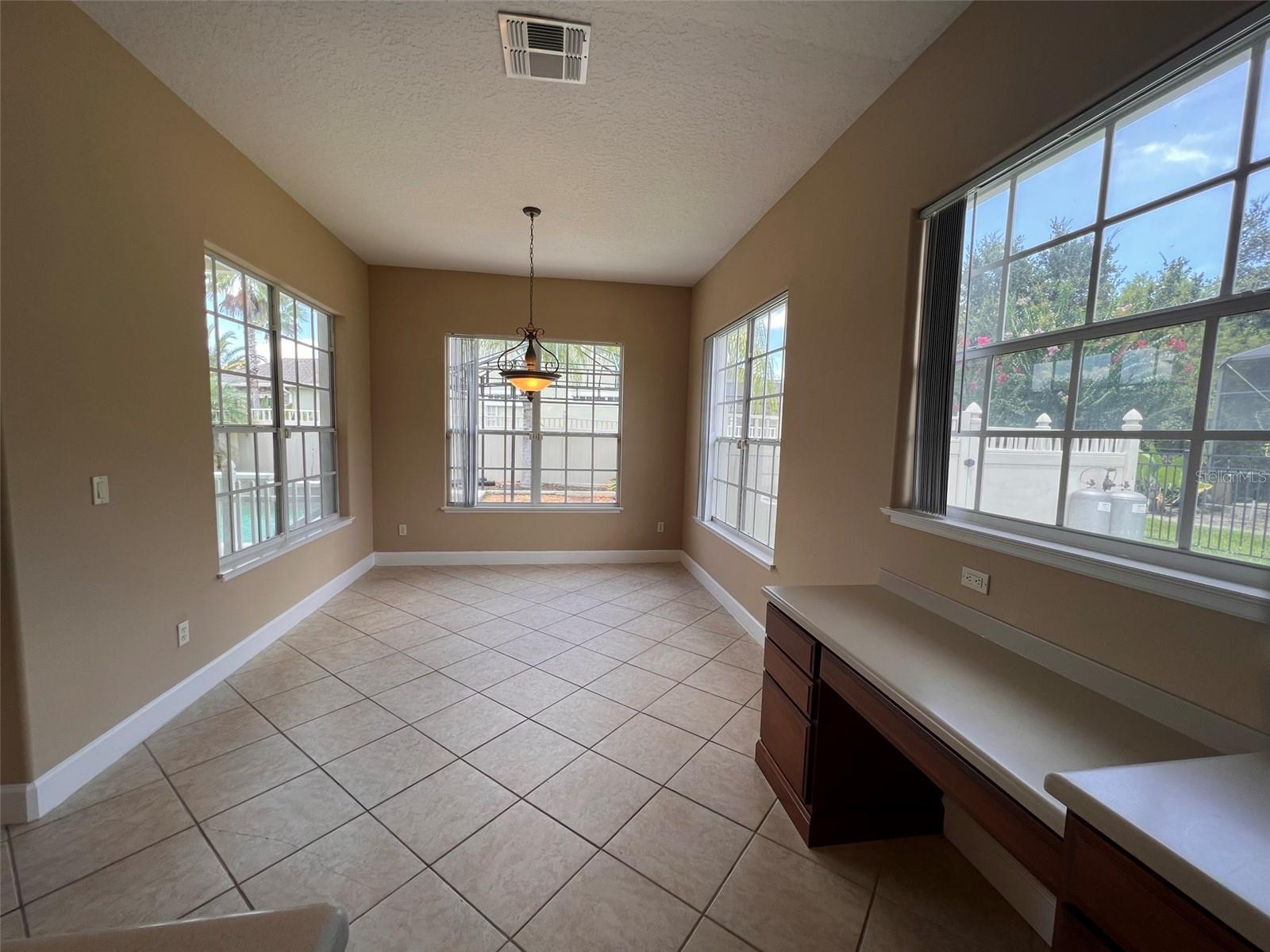 10009 VALLEY ROSE CT, ORLANDO, FL, 32825