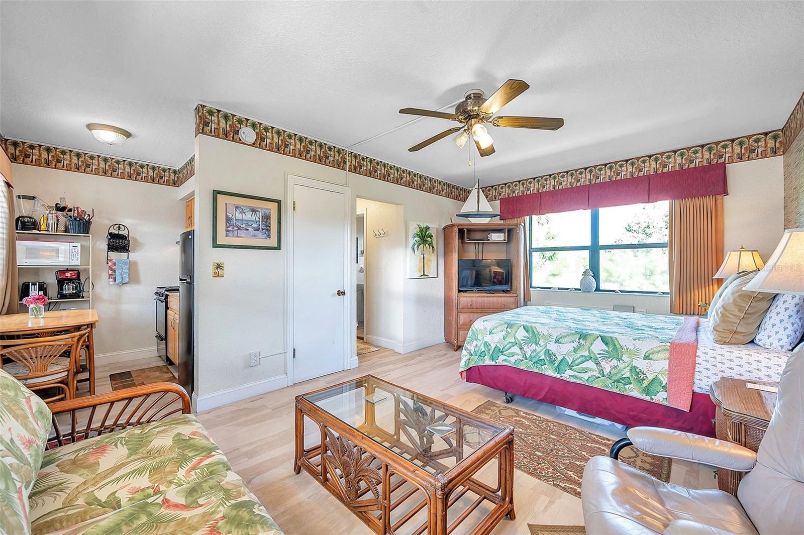 16333 GULF BLVD #206, REDINGTON BEACH, FL, 33708