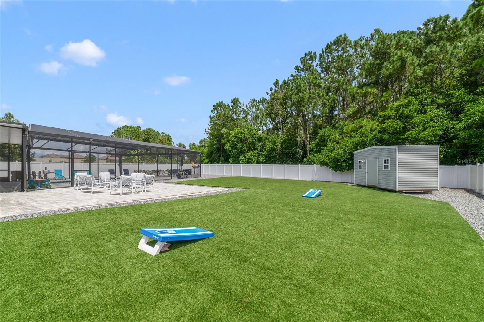 500 ANDERSON DR, TAVARES, FL, 32778