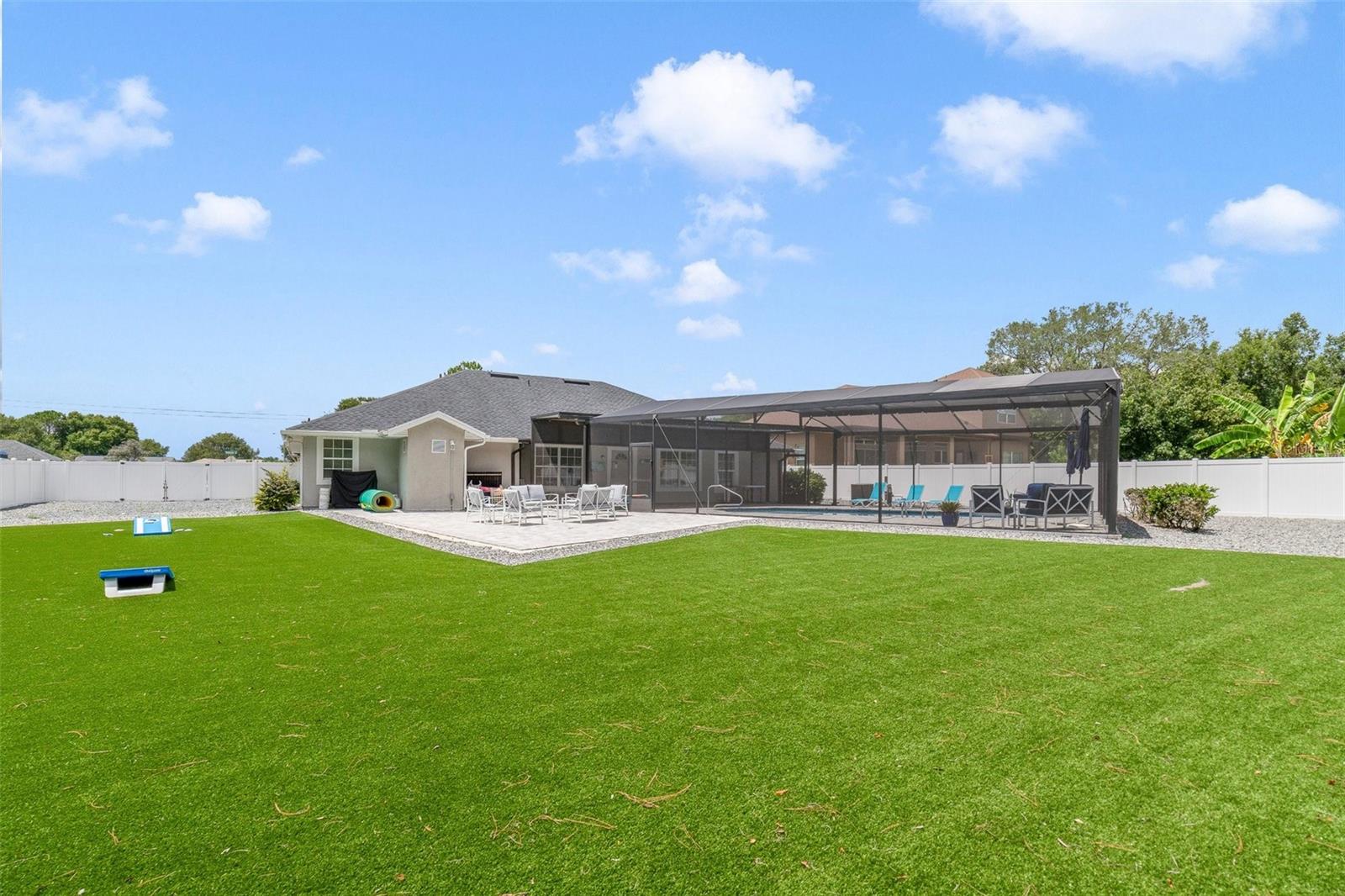 500 ANDERSON DR, TAVARES, FL, 32778