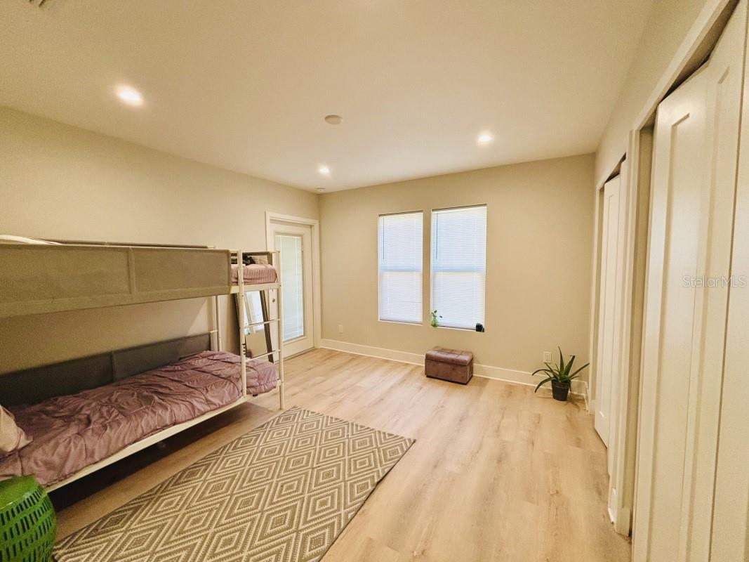 9123 SILVER LAKE DR, LEESBURG, FL, 34788