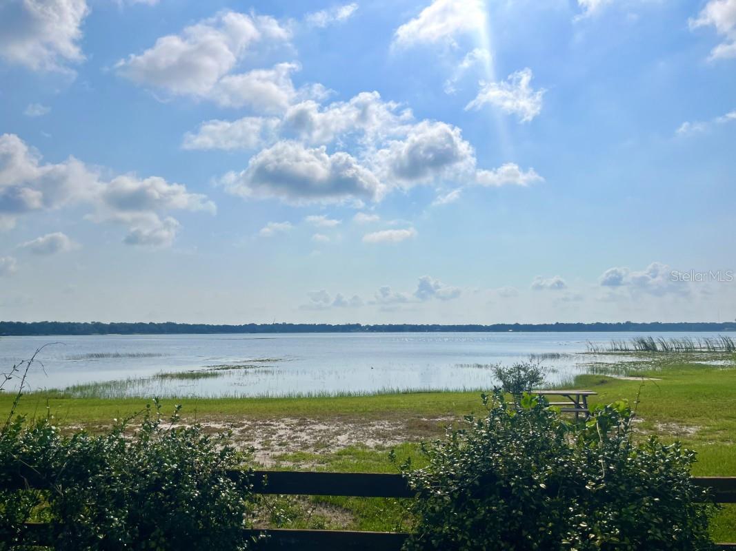 9123 SILVER LAKE DR, LEESBURG, FL, 34788