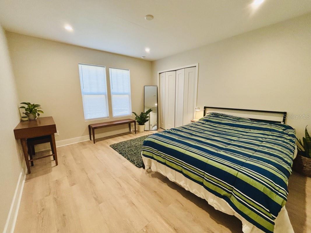 9123 SILVER LAKE DR, LEESBURG, FL, 34788