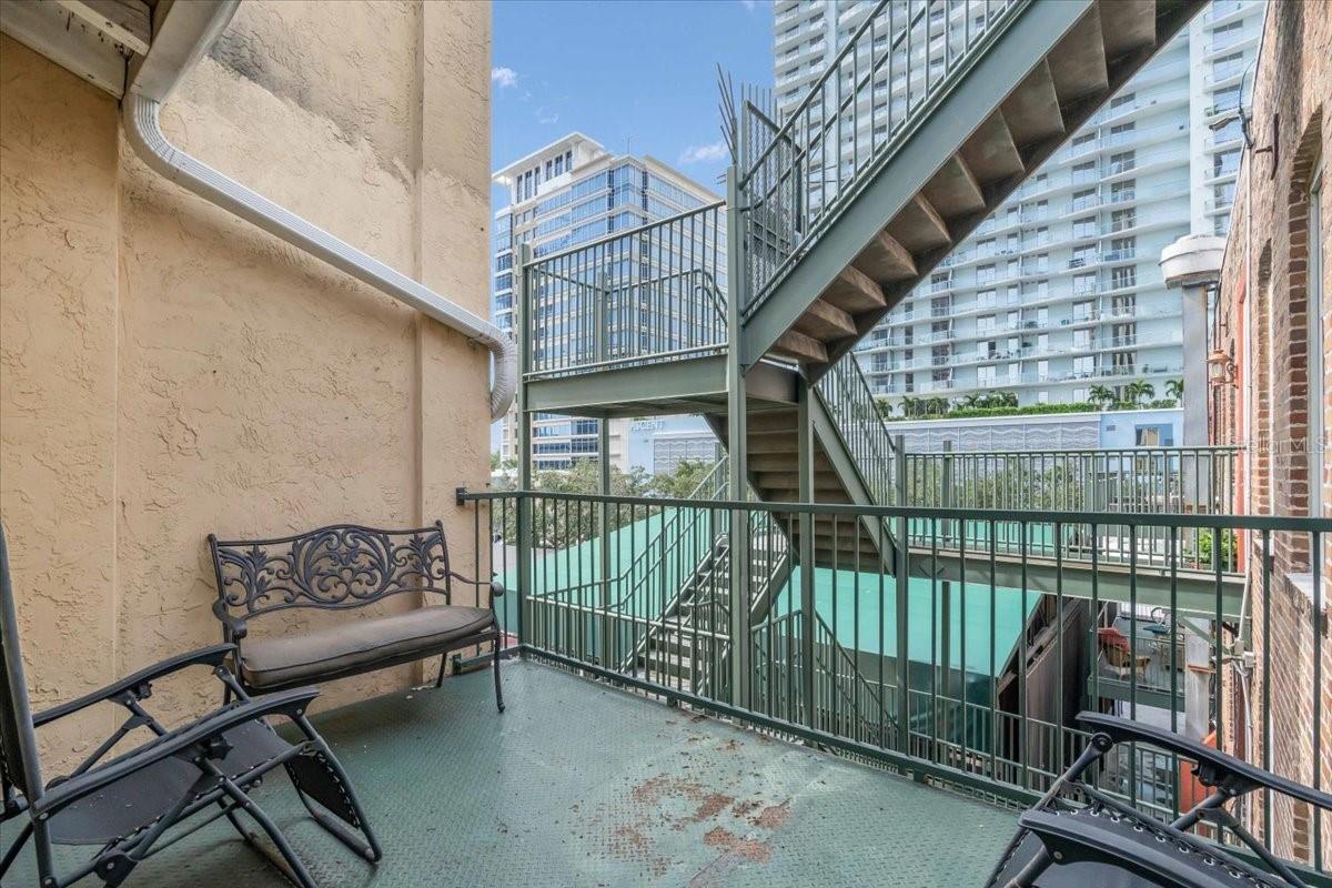 215 CENTRAL AVE #4F, ST PETERSBURG, FL, 33701