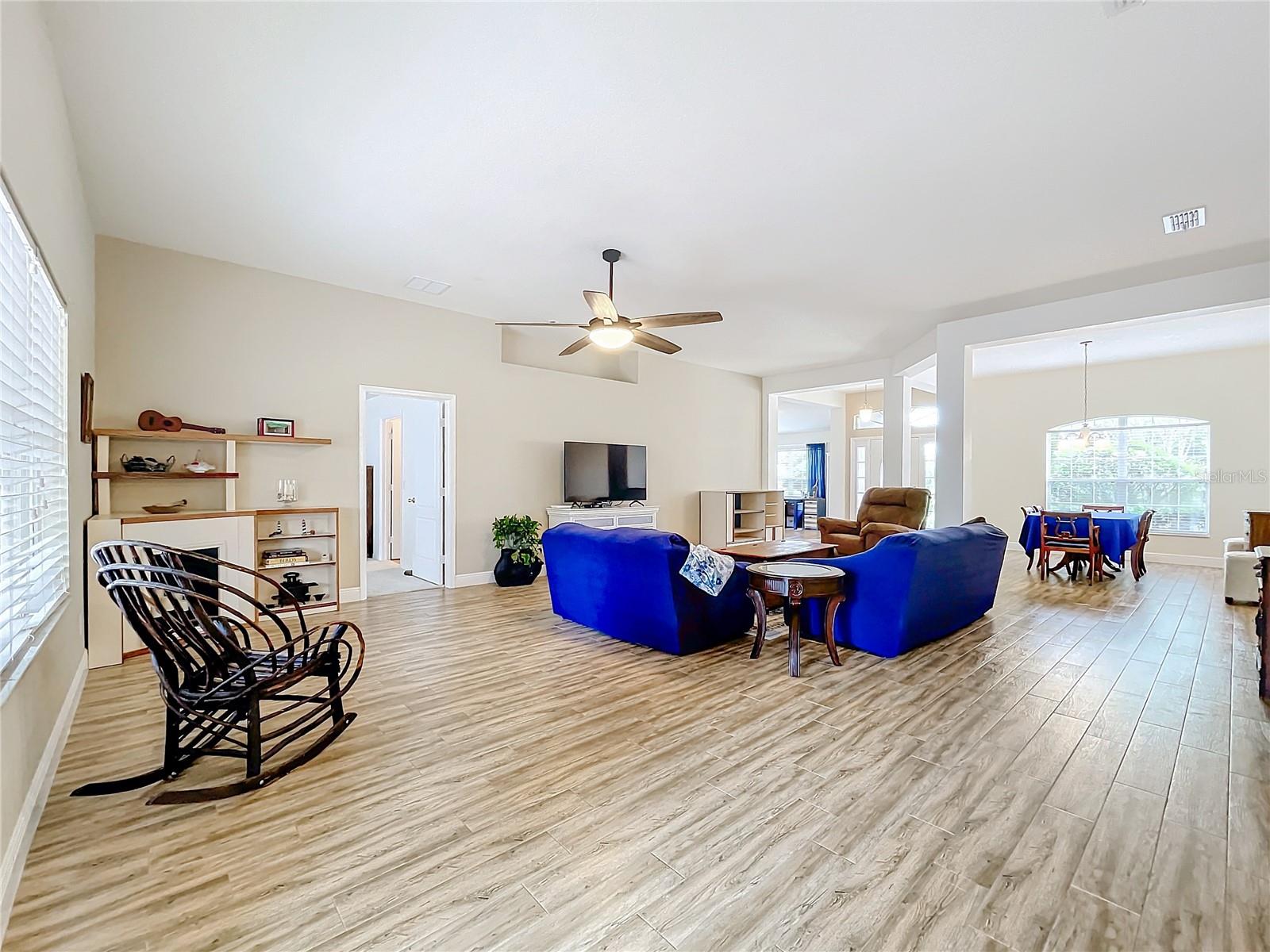 36839 WOLF CT, EUSTIS, FL, 32726