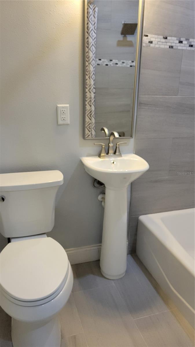 2728 GOODRICH AVE, SARASOTA, FL, 34234