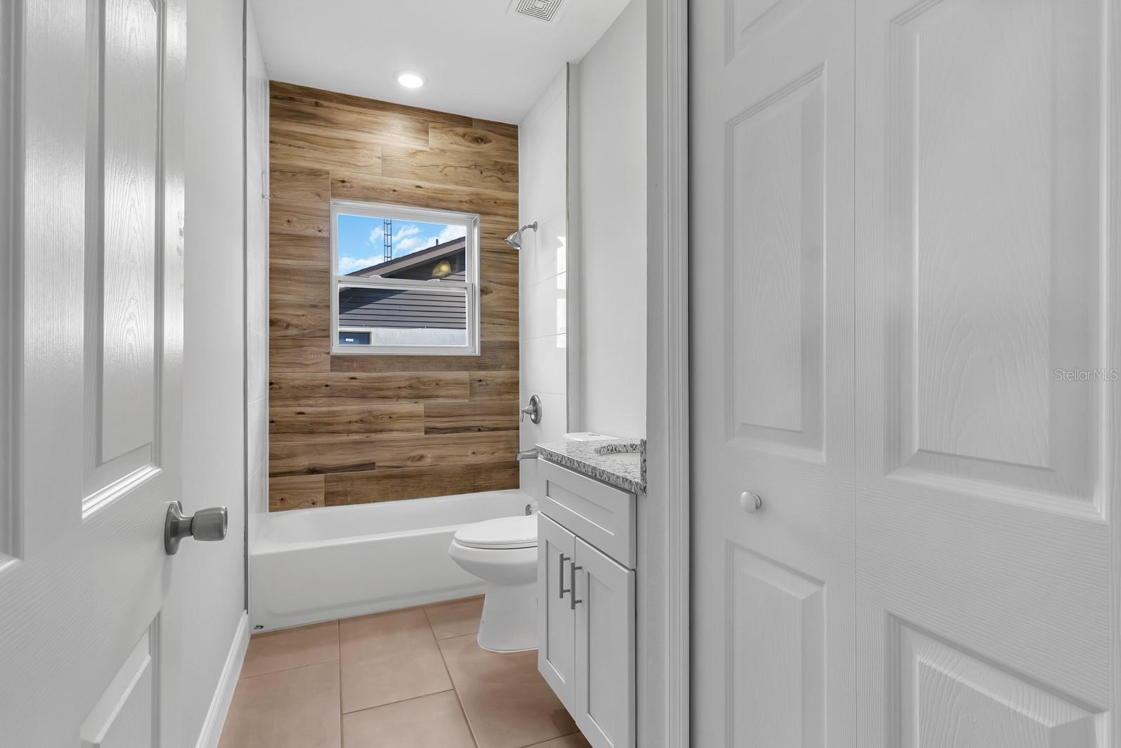 8194 SW 135TH STREET RD, OCALA, FL, 34473