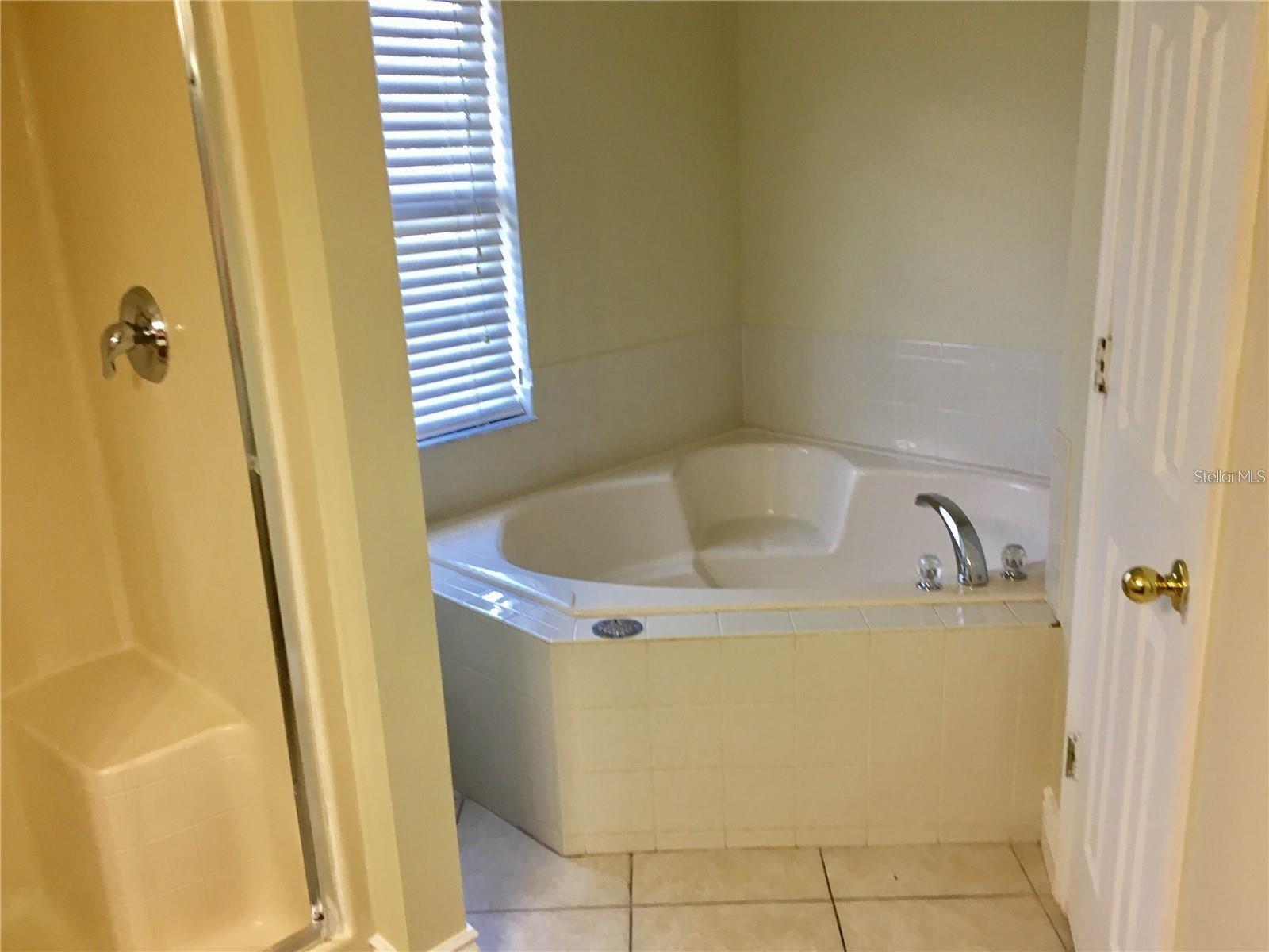 528 PARTRIDGE DR, KISSIMMEE, FL, 34759
