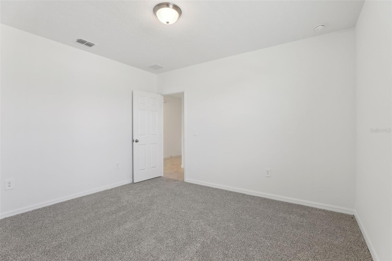 1390 CURRENT PL, HAINES CITY, FL, 33844