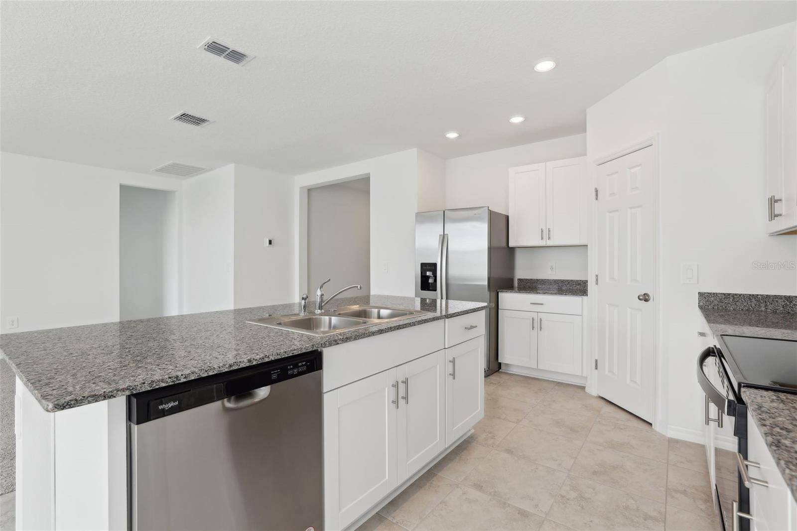 1390 CURRENT PL, HAINES CITY, FL, 33844