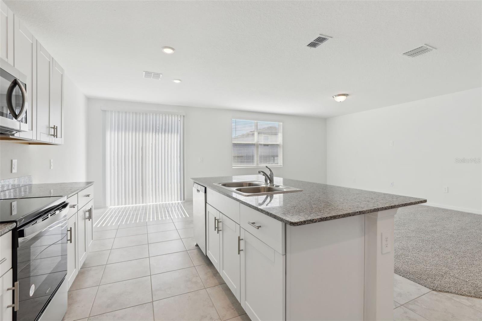 1390 CURRENT PL, HAINES CITY, FL, 33844