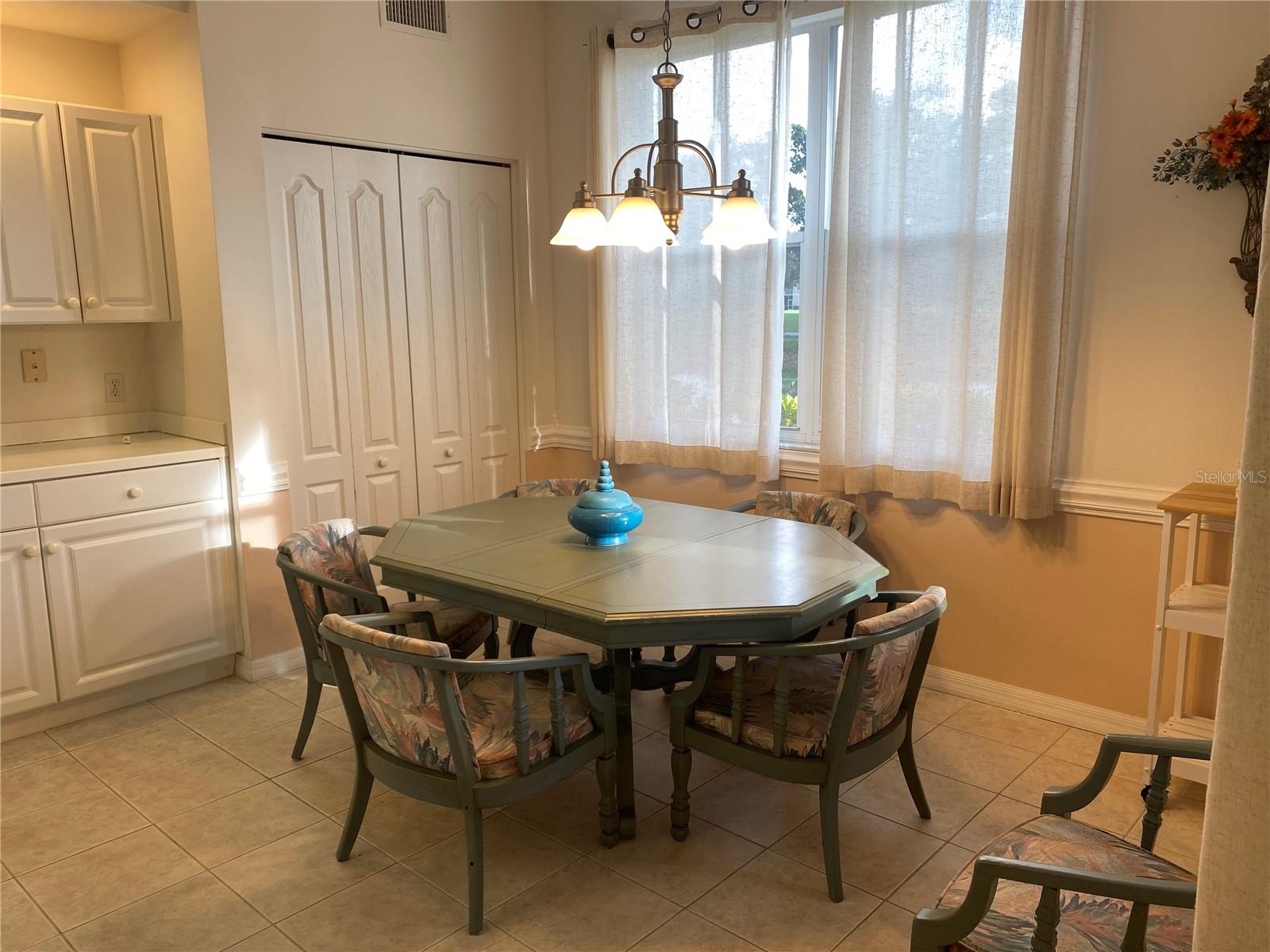 5280 HYLAND HILLS AVE #1812, SARASOTA, FL, 34241