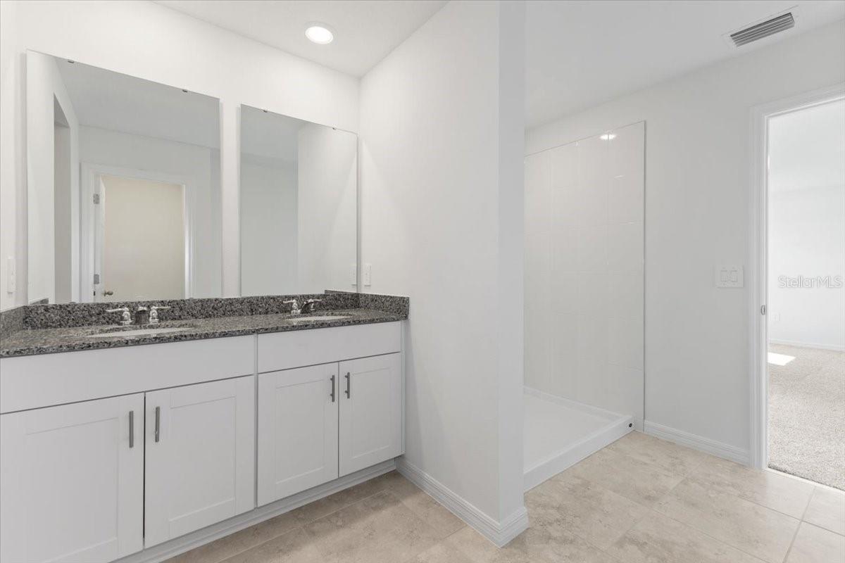 2474 LEEDS ST, HAINES CITY, FL, 33844