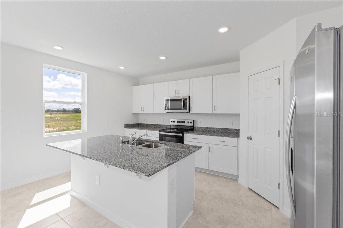 2474 LEEDS ST, HAINES CITY, FL, 33844